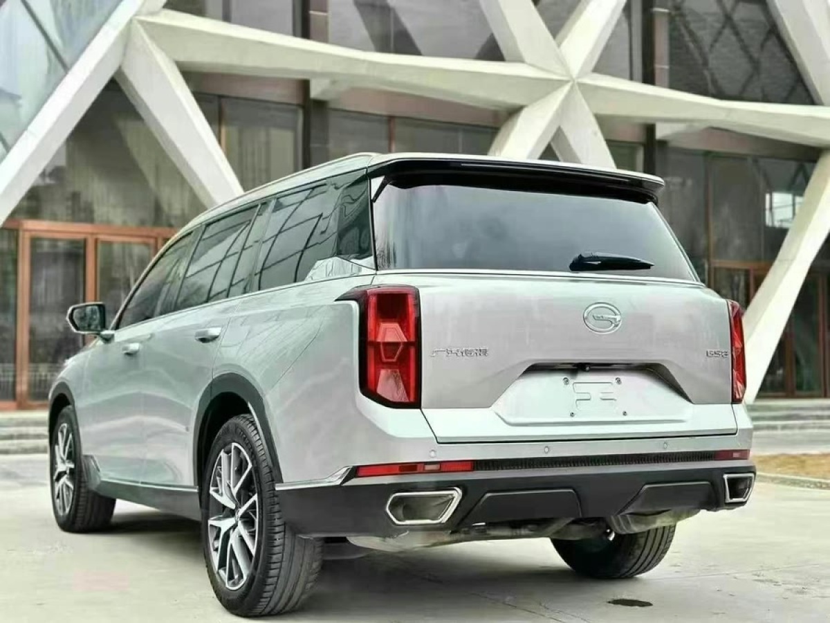 廣汽傳祺 GS8  2022款 領(lǐng)航系列 2.0TGDI 兩驅(qū)豪華智聯(lián)版（七座）圖片