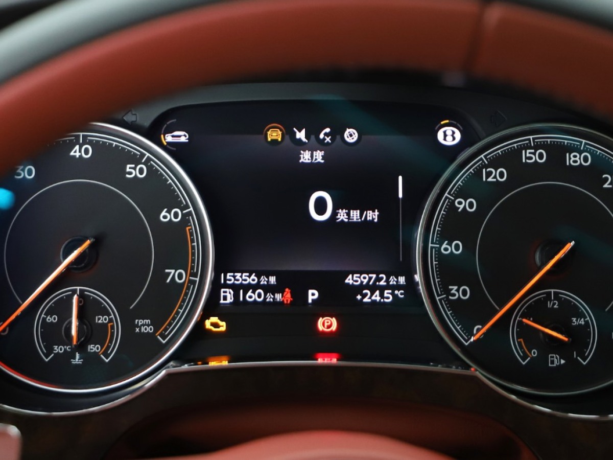 賓利 添越  2016款 6.0T 標(biāo)準(zhǔn)版圖片