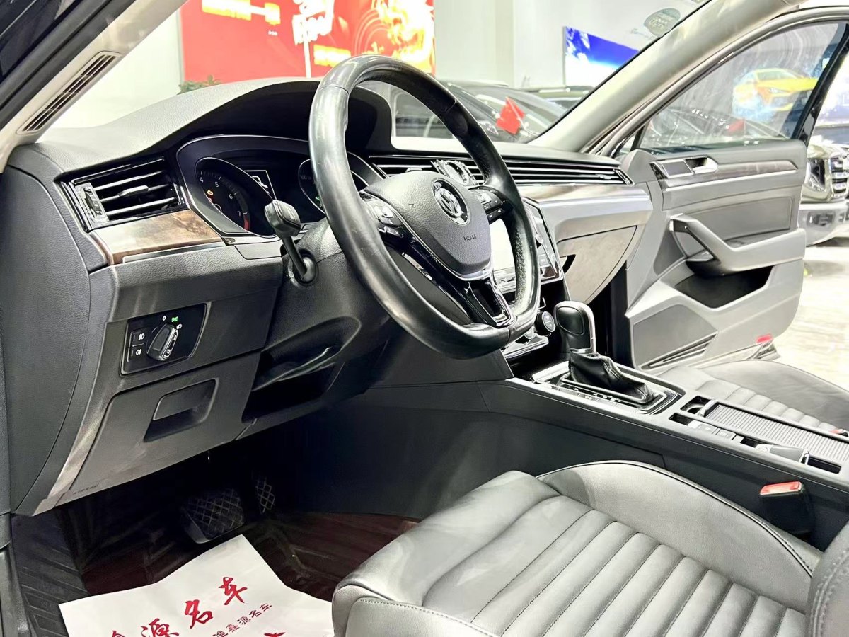 大眾 邁騰  2018款 改款 330TSI DSG 豪華型圖片