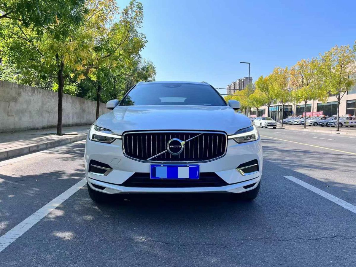 沃爾沃 XC60  2021款 T4 智行豪華版圖片