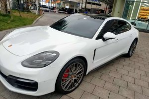 Panamera 保时捷 改款 Panamera 行政加长铂金版 2.9T