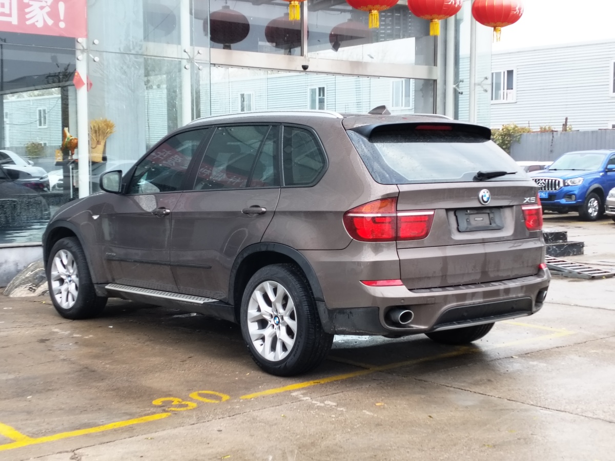 寶馬 寶馬X5  2013款 xDrive35i 領(lǐng)先型圖片