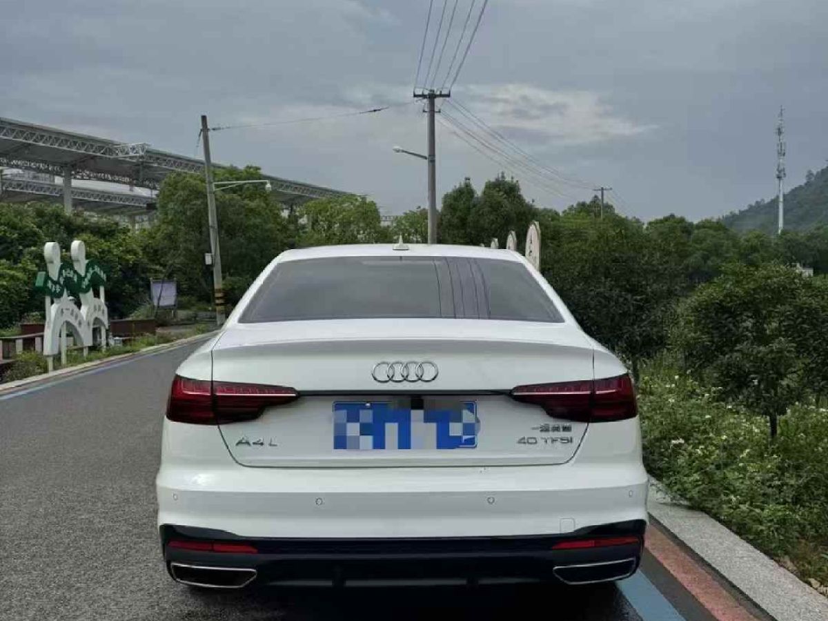 奧迪 奧迪A4L  2023款 35 TFSI 時(shí)尚動(dòng)感型圖片