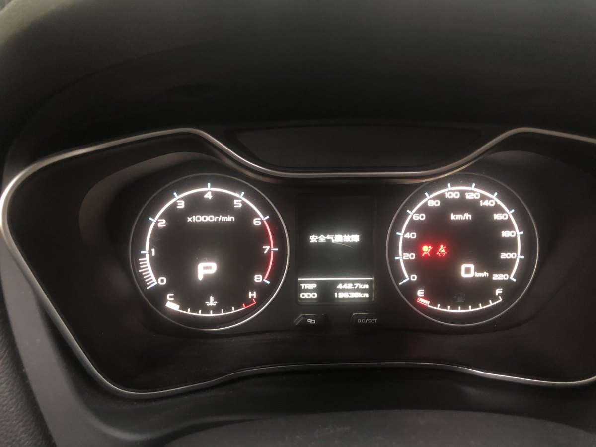 2018年5月吉利 远景SUV  2016款 1.3T CVT豪华型