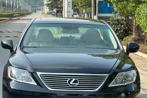 LS 雷克薩斯 LS460L 加長(zhǎng)版