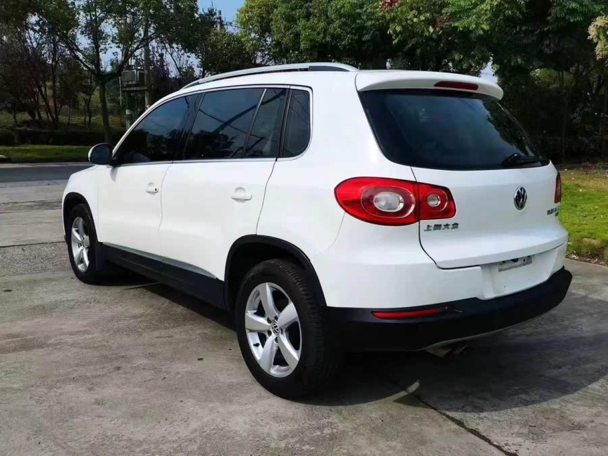 大眾 途觀  2010款 1.8TSI 自動(dòng)兩驅(qū)都會(huì)版圖片