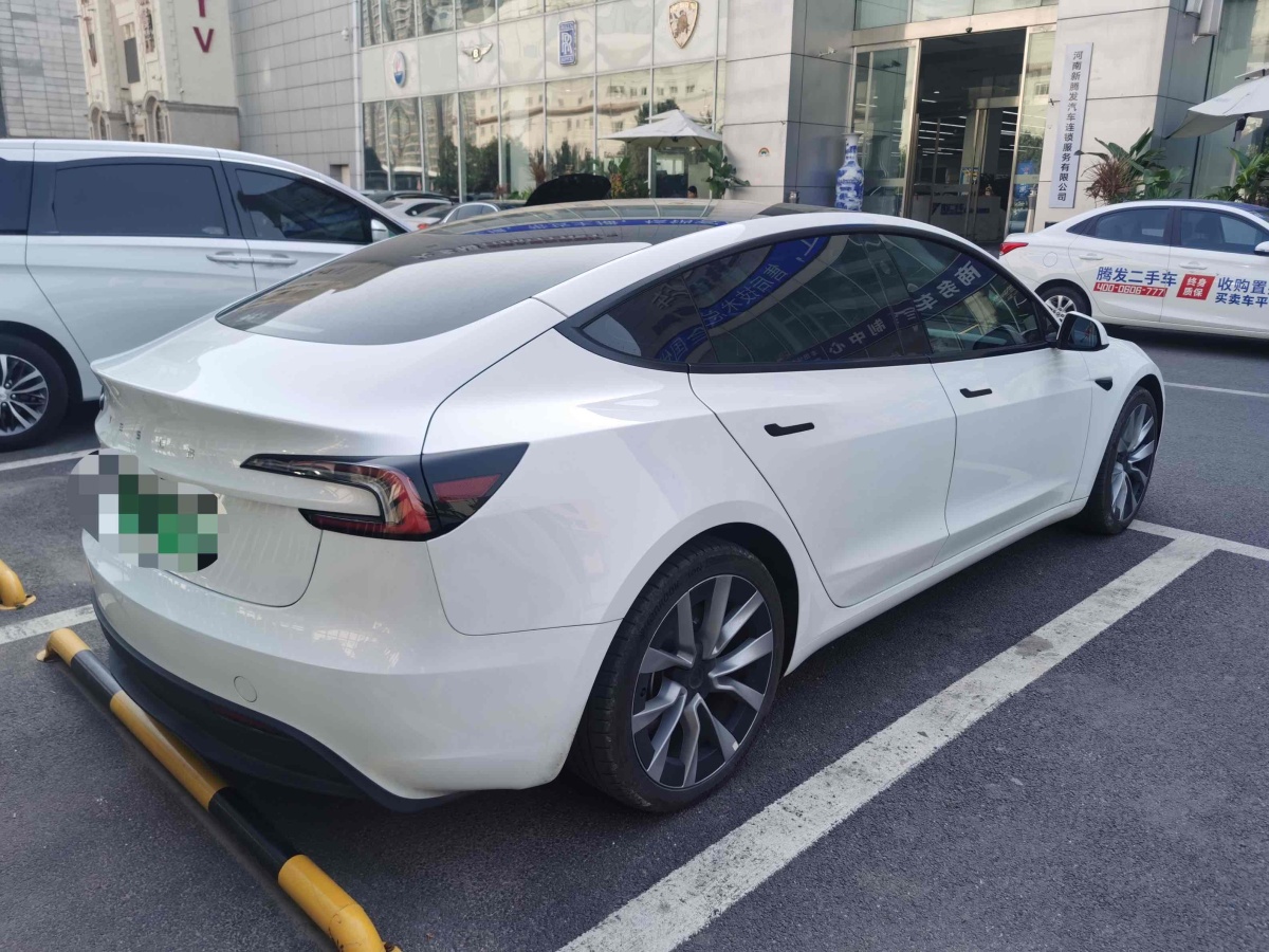 特斯拉 Model 3  2023款 長續(xù)航煥新版 雙電機(jī)全輪驅(qū)動圖片