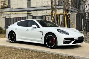 Panamera 保時捷 GTS 4.8