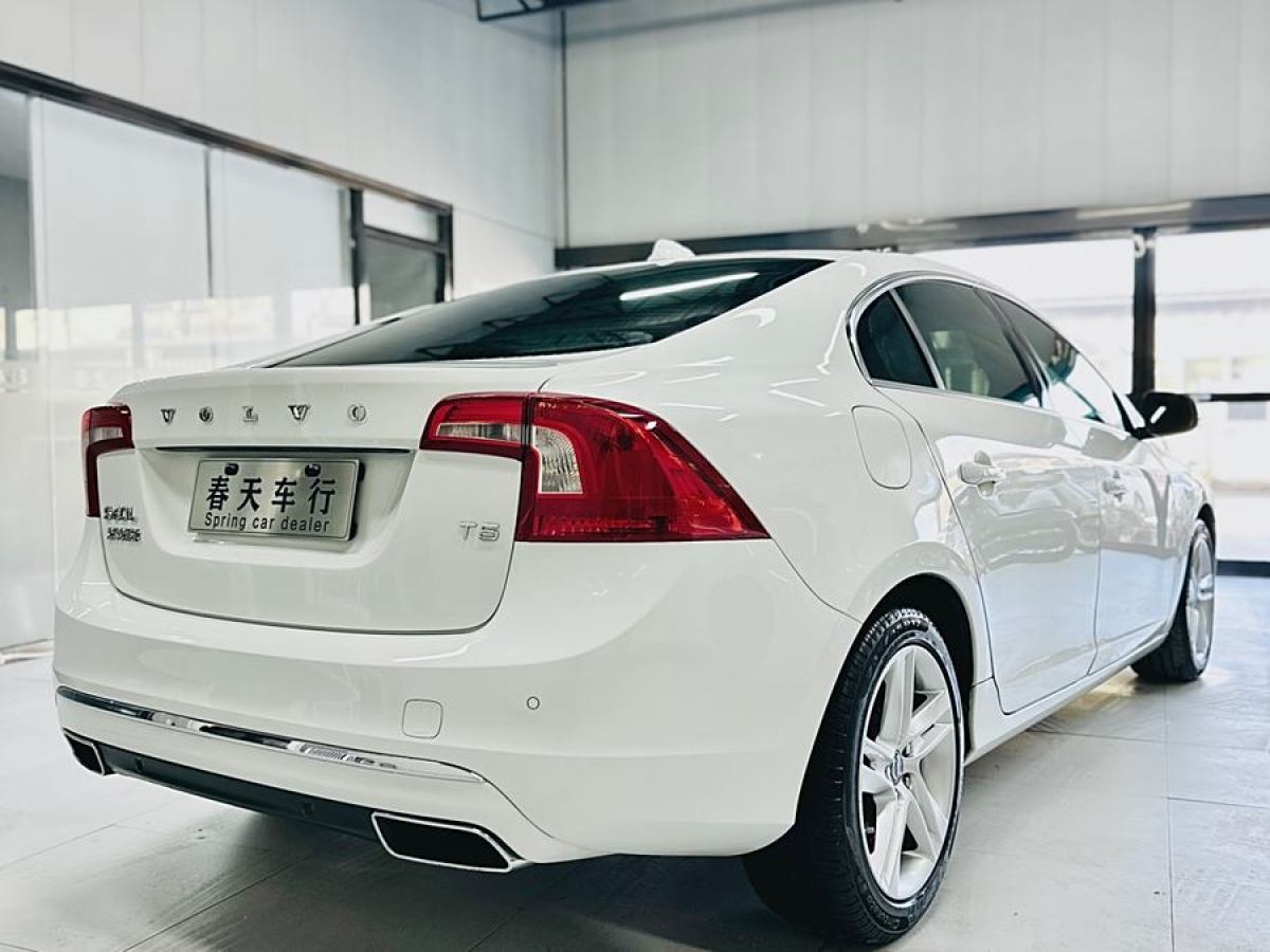 沃爾沃 S60  2014款 S60L 2.0T T5 智馭版圖片