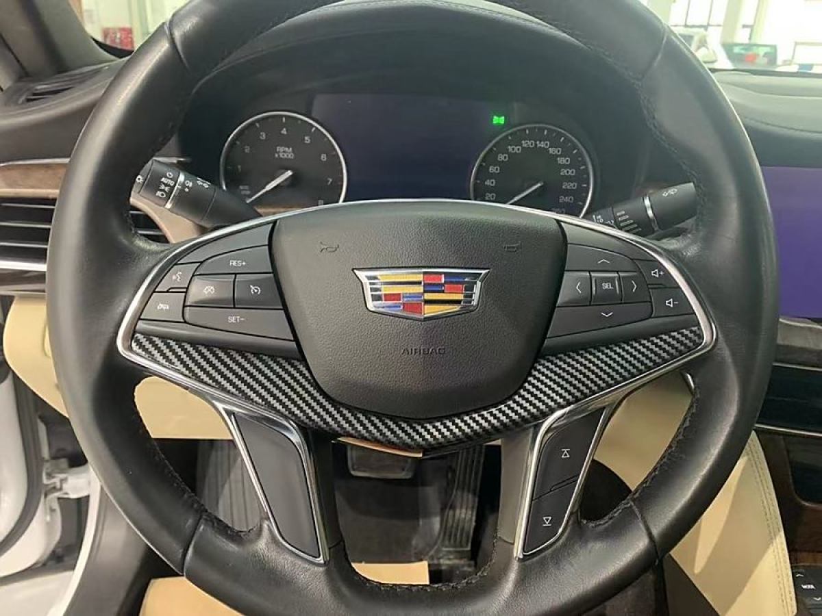 凱迪拉克 CT6  2019款 28T 豪華型圖片