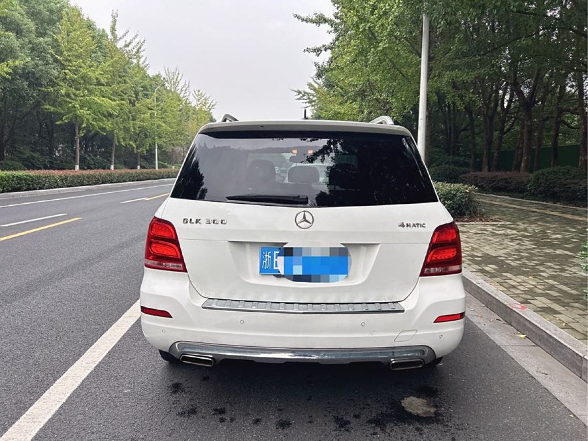 奔馳 奔馳GLK級  2015款 GLK 260 4MATIC 動感型 極致版圖片