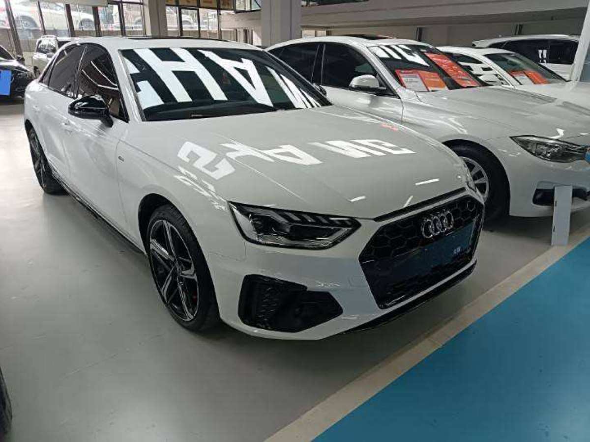 奧迪 奧迪A4L  2024款 40 TFSI 豪華動(dòng)感型圖片