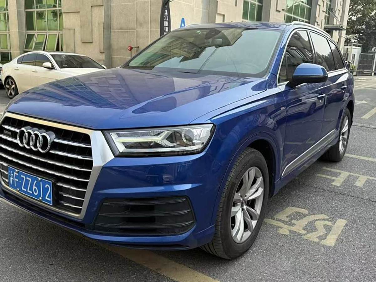 2017年7月奧迪 奧迪Q7  2016款 45 TFSI S line運動型