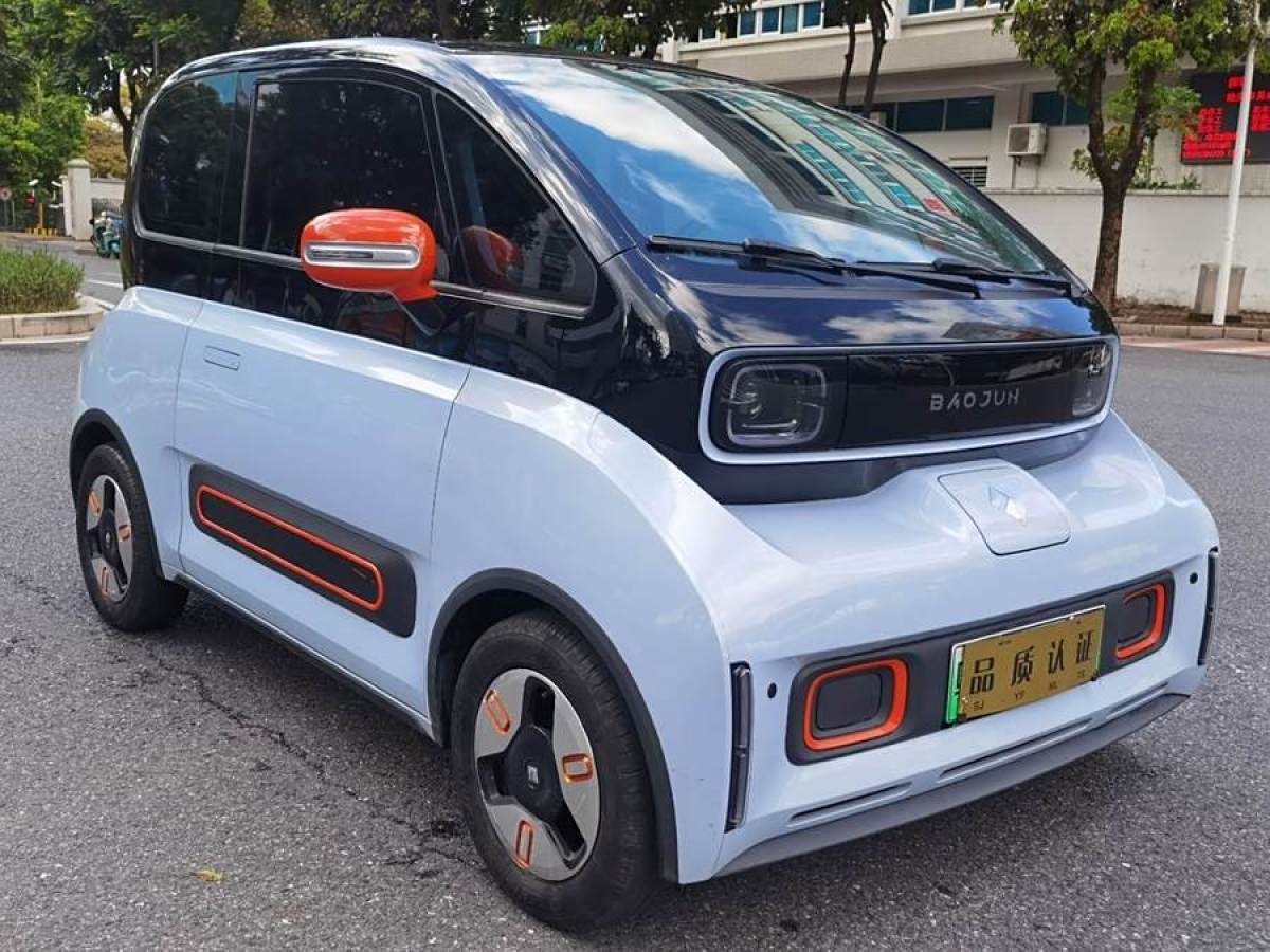 2022年1月寶駿 寶駿KiWi EV  2021款 藝術(shù)家 三元鋰