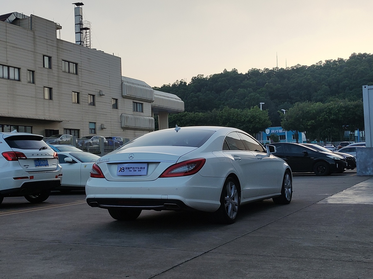 奔馳 奔馳CLS級  2012款 CLS 300 CGI圖片