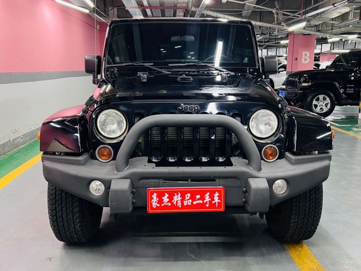 Jeep 牧馬人  2012款 3.6L 四門夢十珍藏版圖片