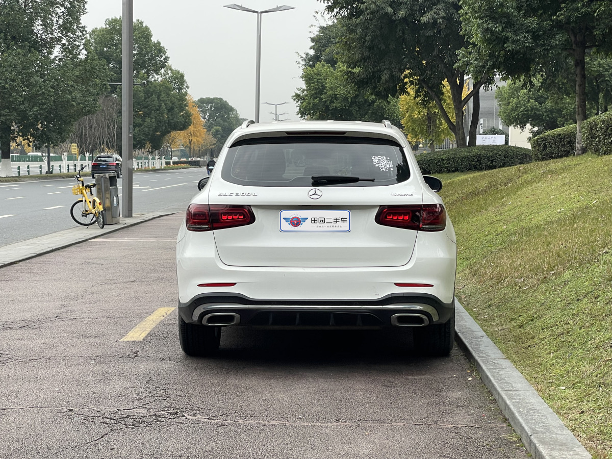 奔馳 奔馳GLC  2018款 改款 GLC 300 4MATIC 動(dòng)感型圖片