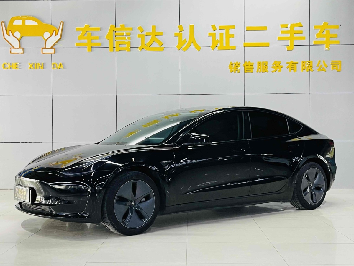 2020年12月特斯拉 Model 3  2020款 改款 標(biāo)準(zhǔn)續(xù)航后驅(qū)升級(jí)版