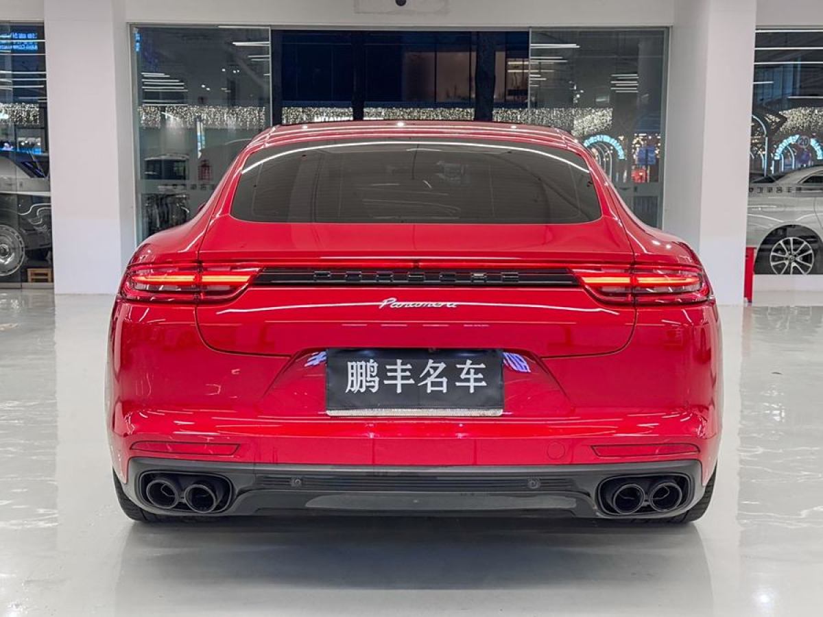 保時(shí)捷 Panamera  2019款 Panamera 十周年紀(jì)念版 2.9T圖片