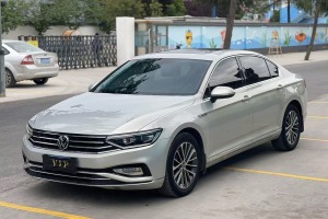 邁騰 大眾 330TSI DSG 豪華型