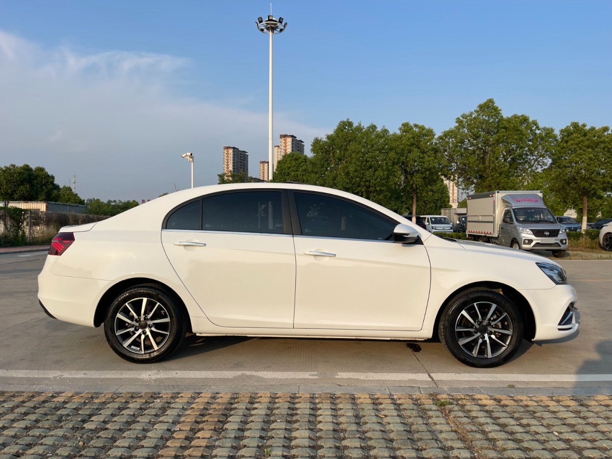 吉利 帝豪  2020款 1.5L CVT向上版圖片
