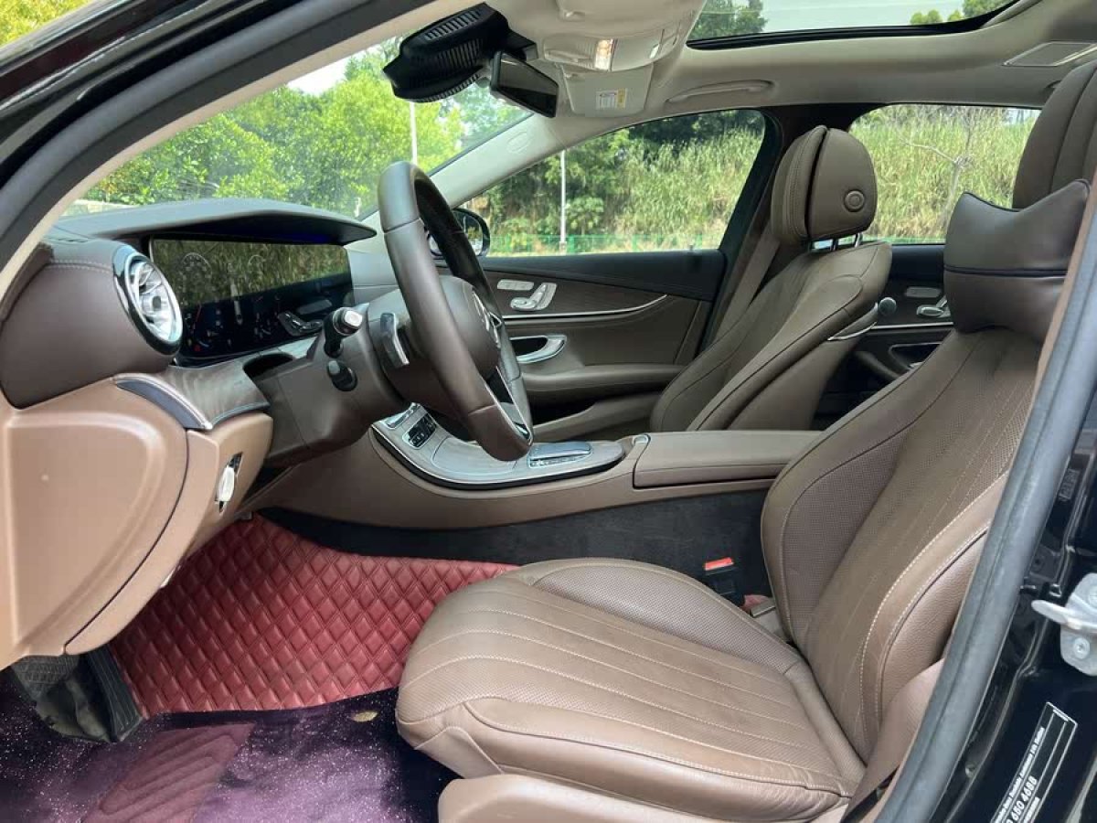 奔馳 奔馳E級(jí)  2021款 改款 E 300 L 尊貴型圖片