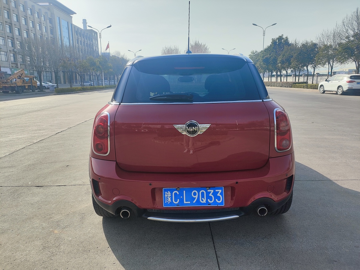 MINI COUNTRYMAN  2013款 1.6T COOPER S ALL4 滑雪版圖片