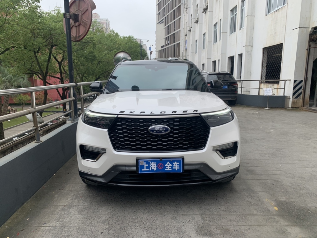 福特 探險(xiǎn)者  2020款 EcoBoost 285 四驅(qū)運(yùn)動(dòng)版ST-LINE 6座圖片