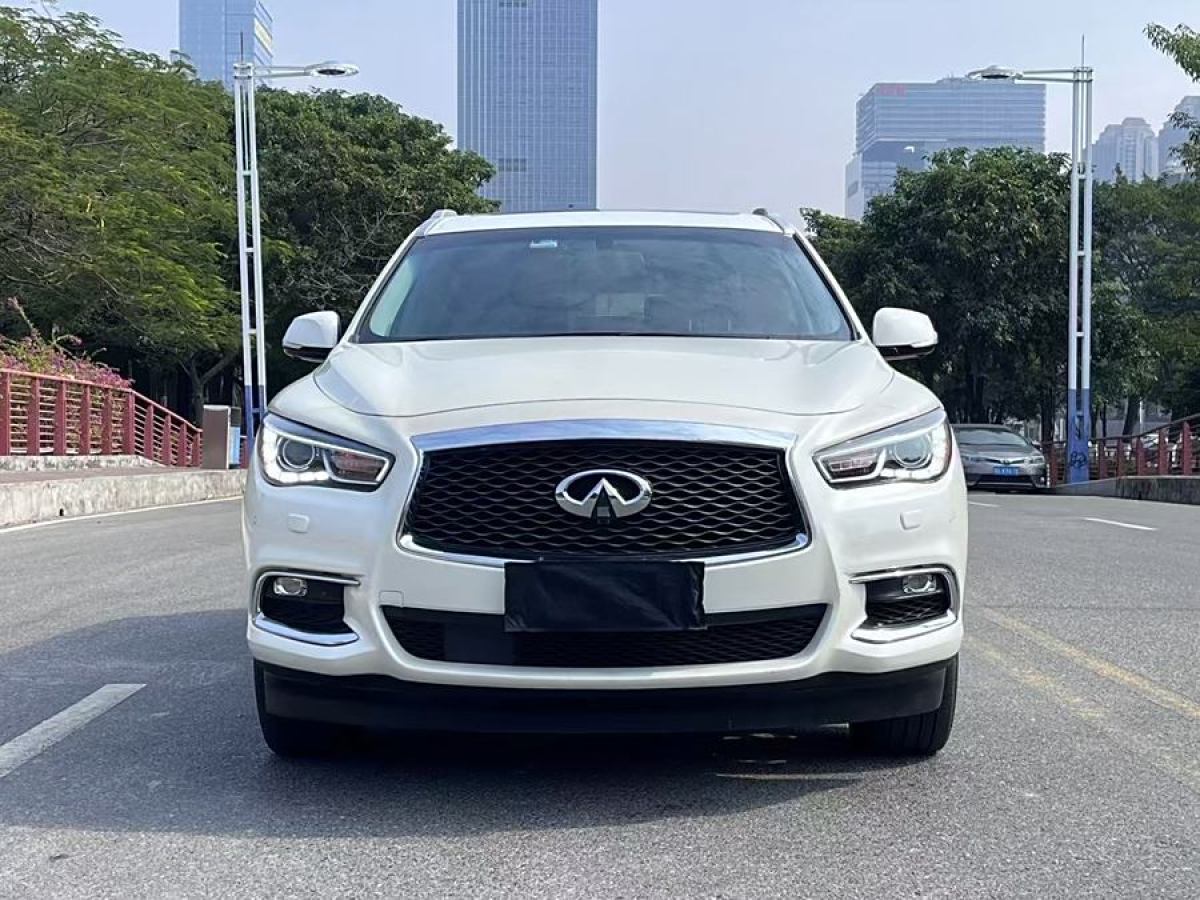 英菲尼迪 QX60  2020款 2.5 S/C Hybrid 兩驅(qū)卓越版 國VI圖片