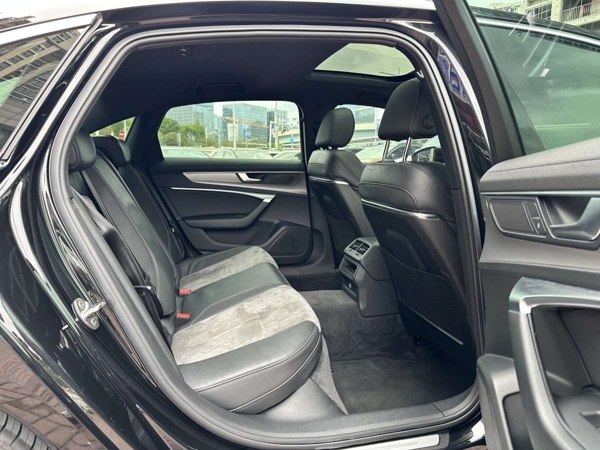 奧迪 奧迪A6L  2022款 40 TFSI 豪華動感型圖片