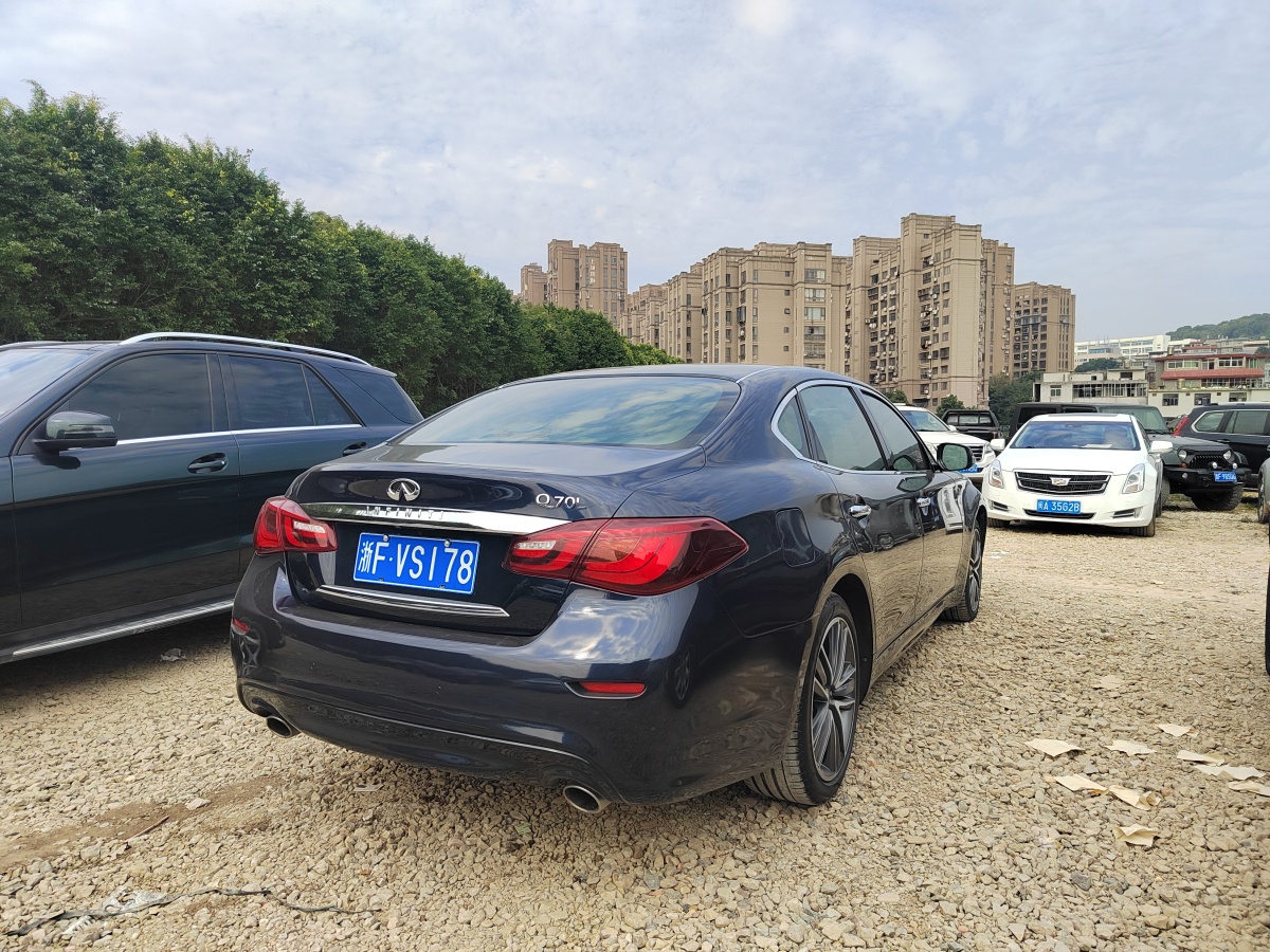 英菲尼迪 Q70  2015款 Q70L 2.5L 精英版圖片