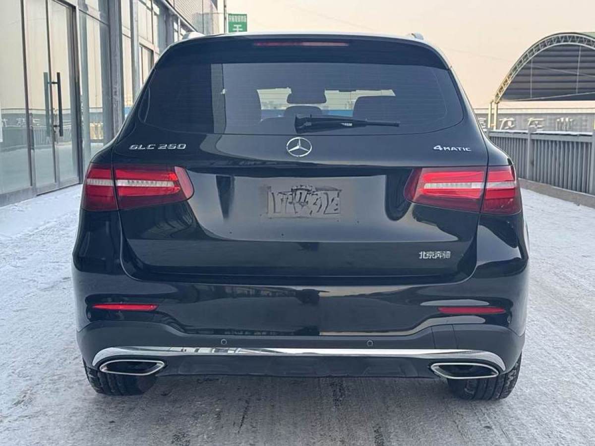 奔馳 奔馳GLC  2017款 GLC 260 4MATIC 豪華型圖片