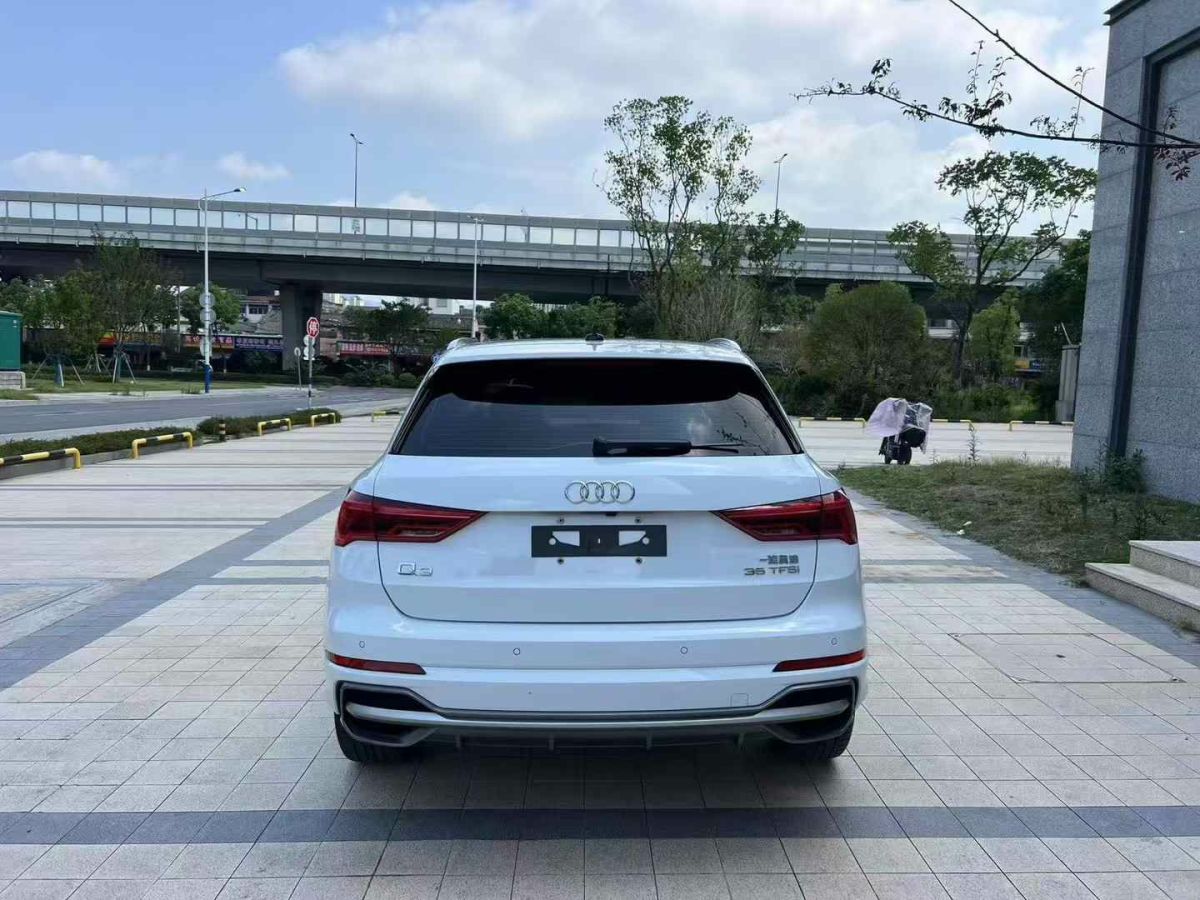 奧迪 奧迪Q3  2022款 35 TFSI 時尚動感型圖片