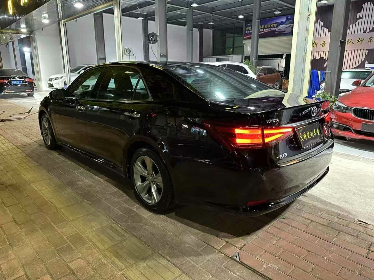 豐田 皇冠  2015款 2.0T 先鋒版圖片
