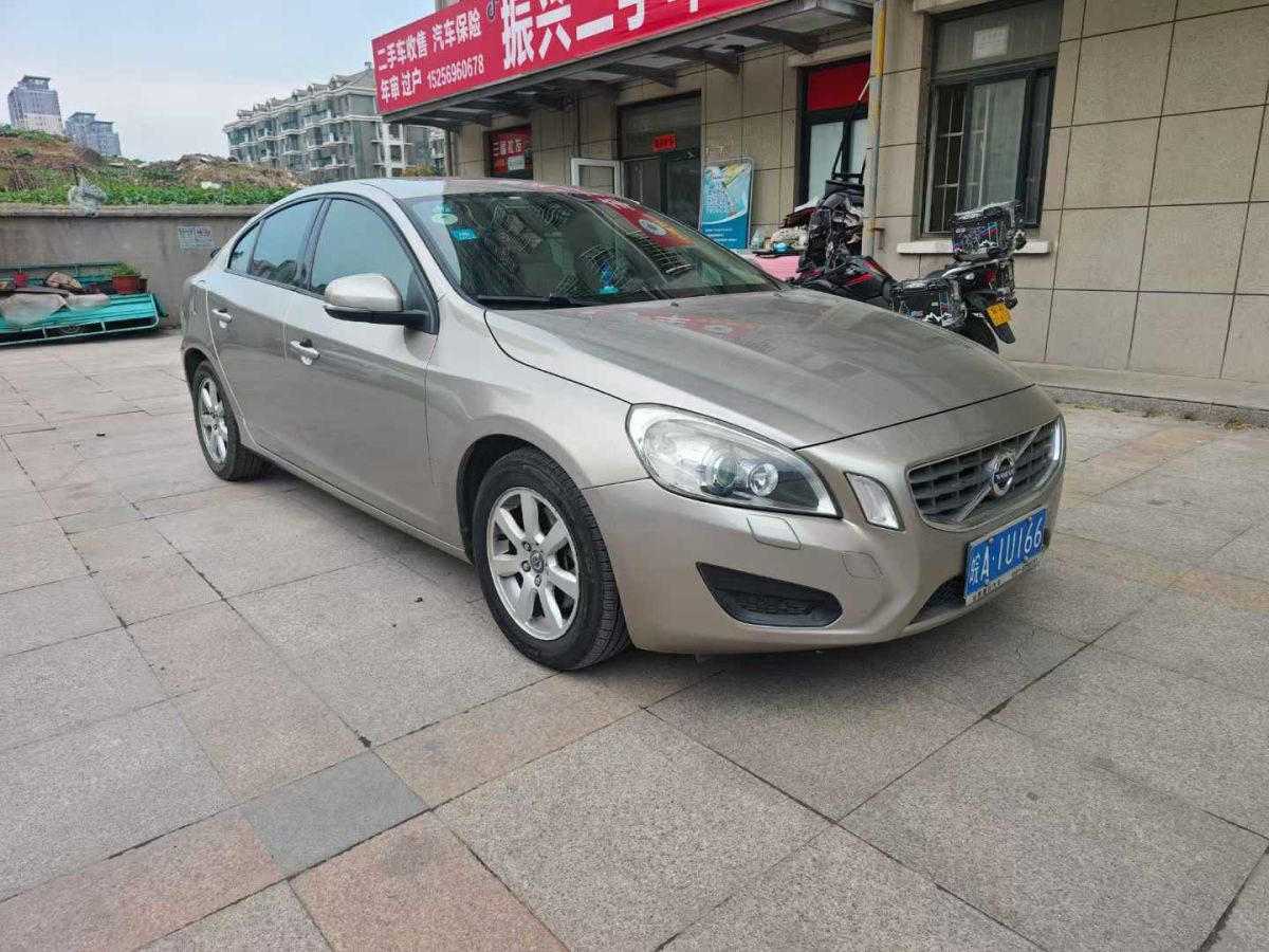 2011年6月沃爾沃 S60  2011款 T6 AWD 智尊版