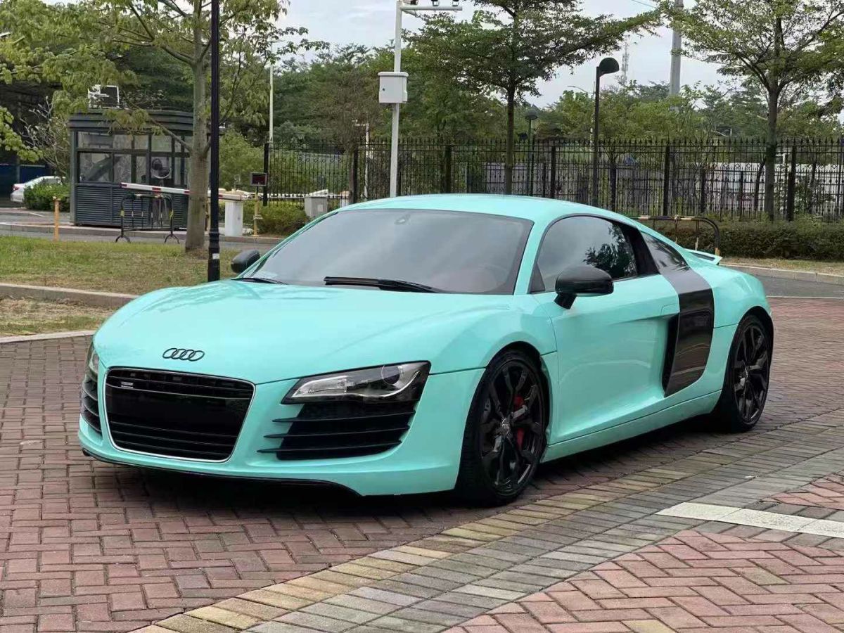 奧迪 奧迪R8  2014款 R8 Coupe 4.2 V8圖片