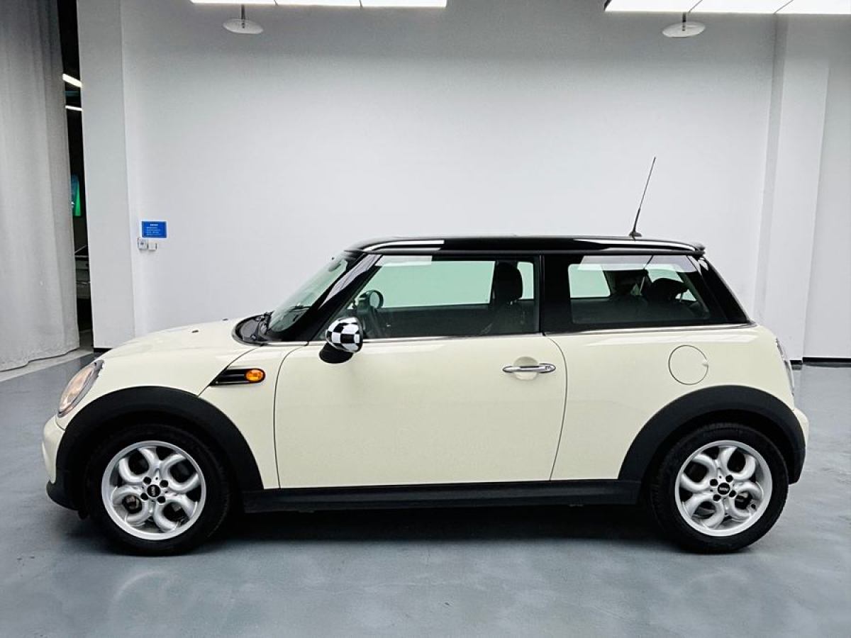 MINI MINI  2012款 1.6L COOPER Baker Street圖片