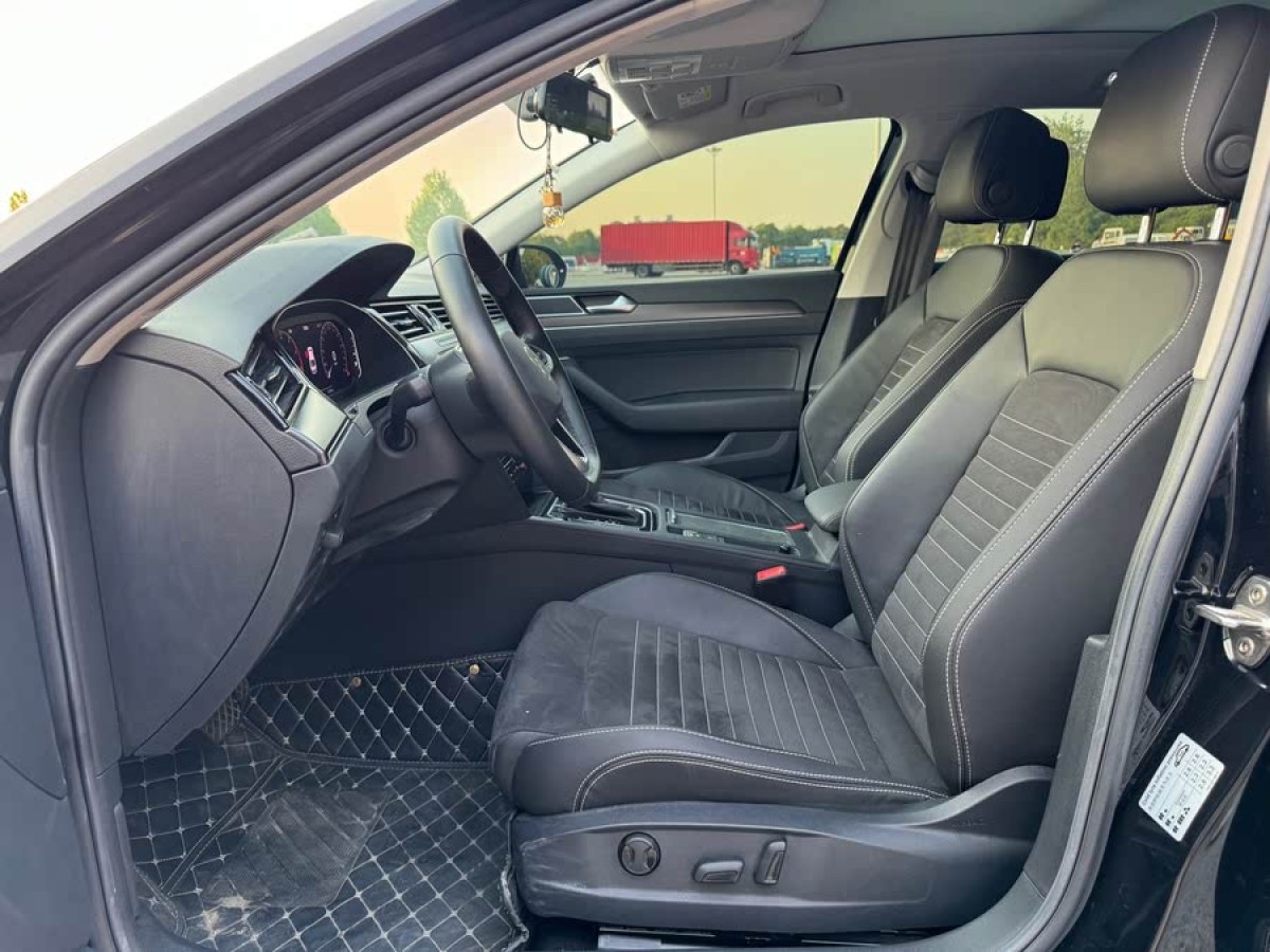 大眾 邁騰  2020款 330TSI DSG 豪華型圖片