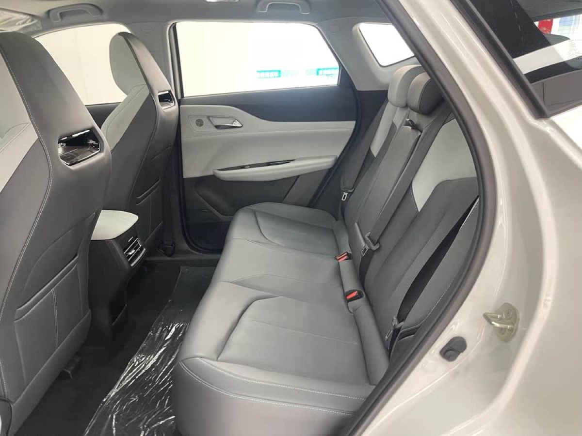 長安 長安UNI-Z  2025款 1.5T 尊貴型圖片