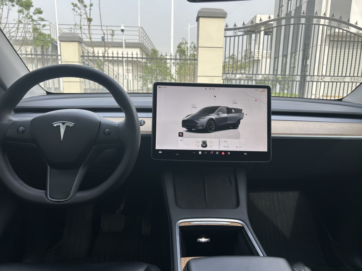 特斯拉 Model Y  2022款 后驅(qū)版圖片