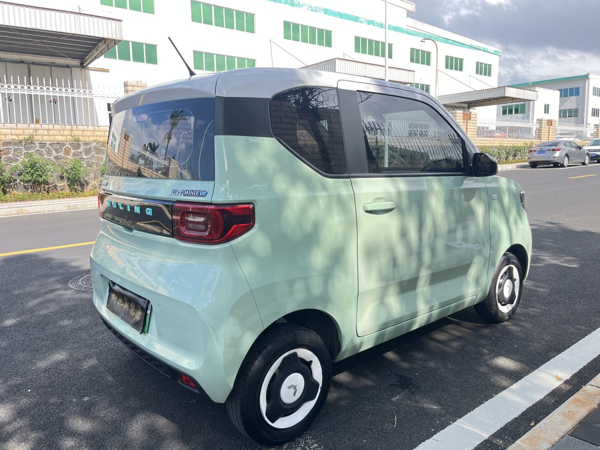 2021年6月五菱 宏光MINIEV  2021款 馬卡龍時尚款 三元鋰