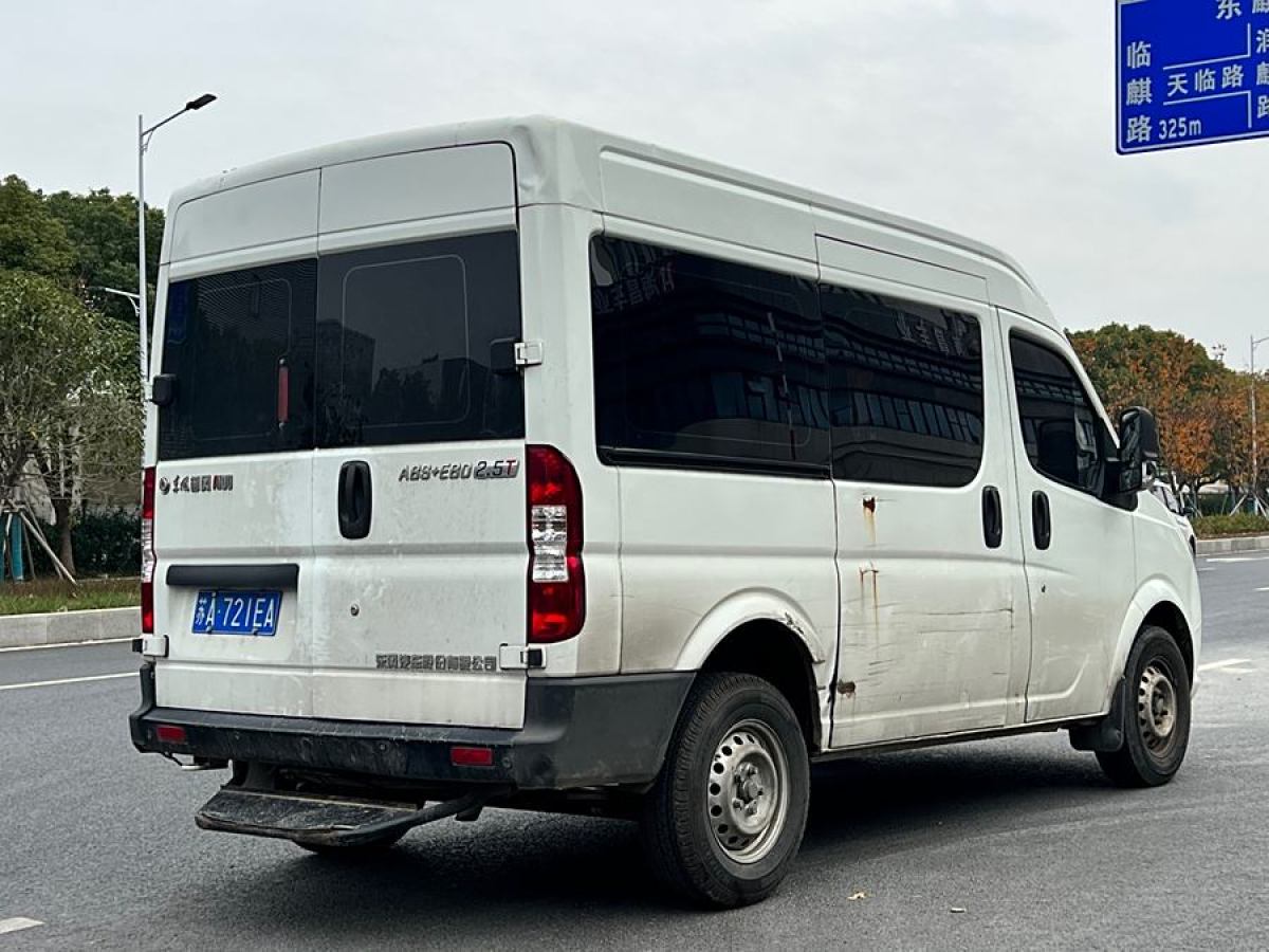 東風(fēng) 御風(fēng)  2020款 2.5T V9 VAN車短軸中頂3座國V ZD25圖片