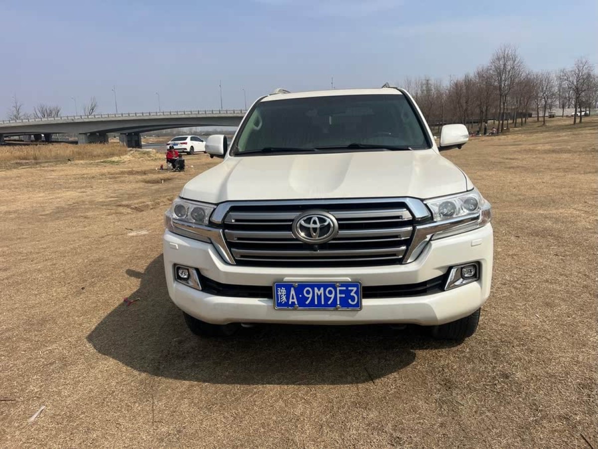 豐田 蘭德酷路澤  2016款 4.0L 中東版圖片