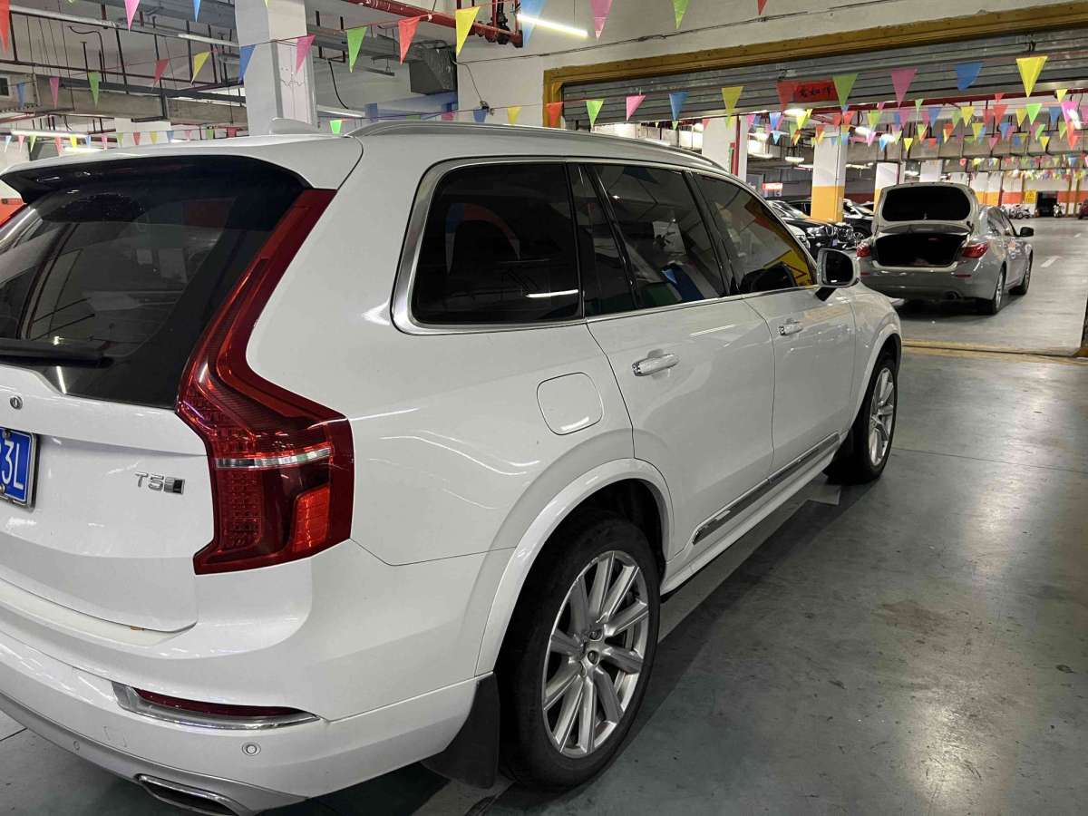 沃尔沃 XC90  2019款 T5 智逸版 7座图片