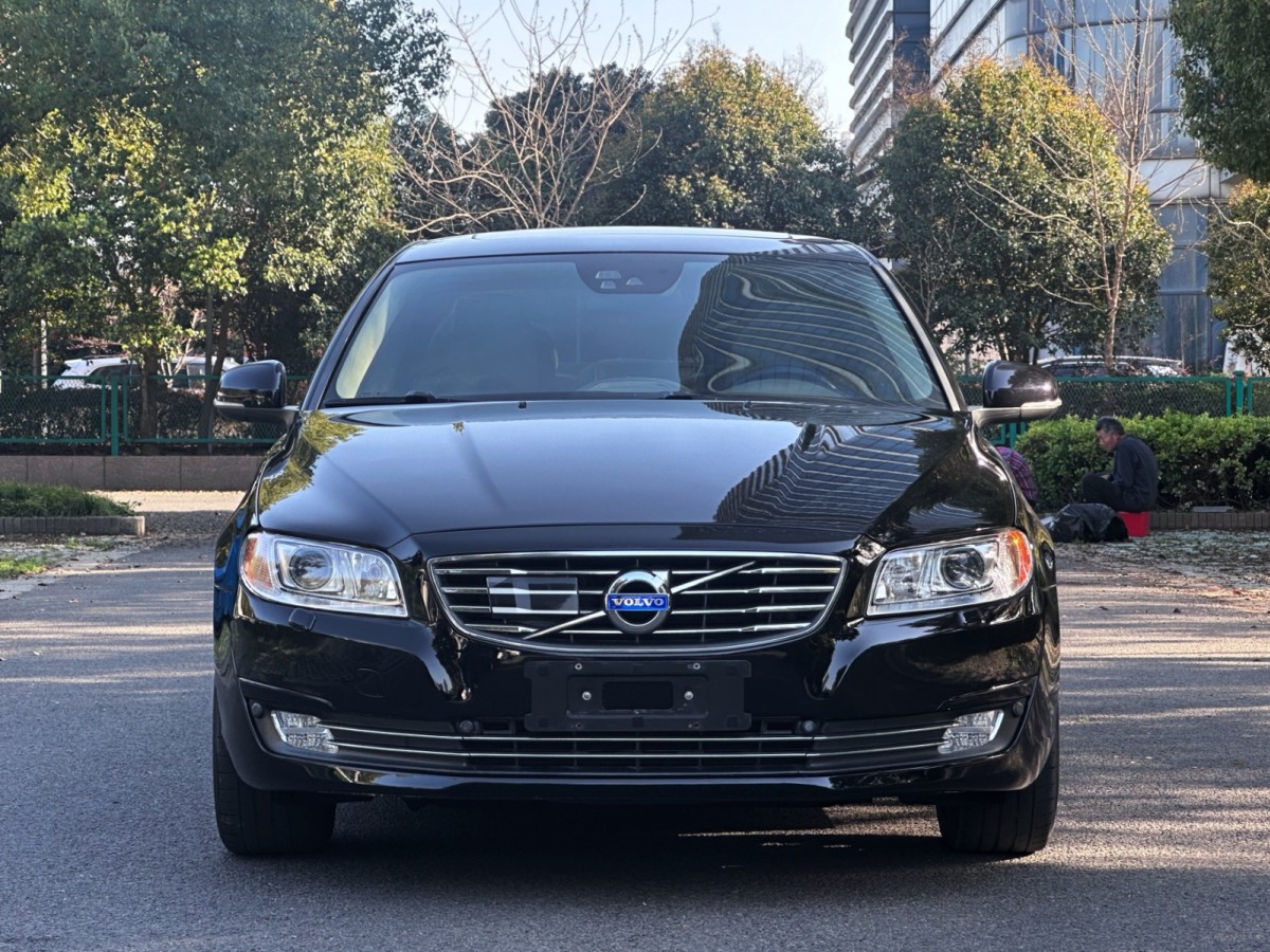 沃爾沃 S80  2012款 S80L 2.0T 智尚版圖片