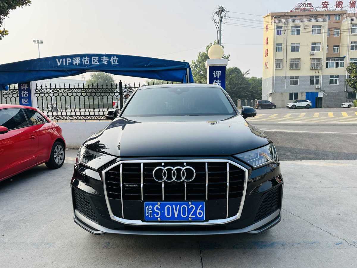 2021年3月奧迪 奧迪Q7  2023款 45 TFSI quattro S line運(yùn)動(dòng)型