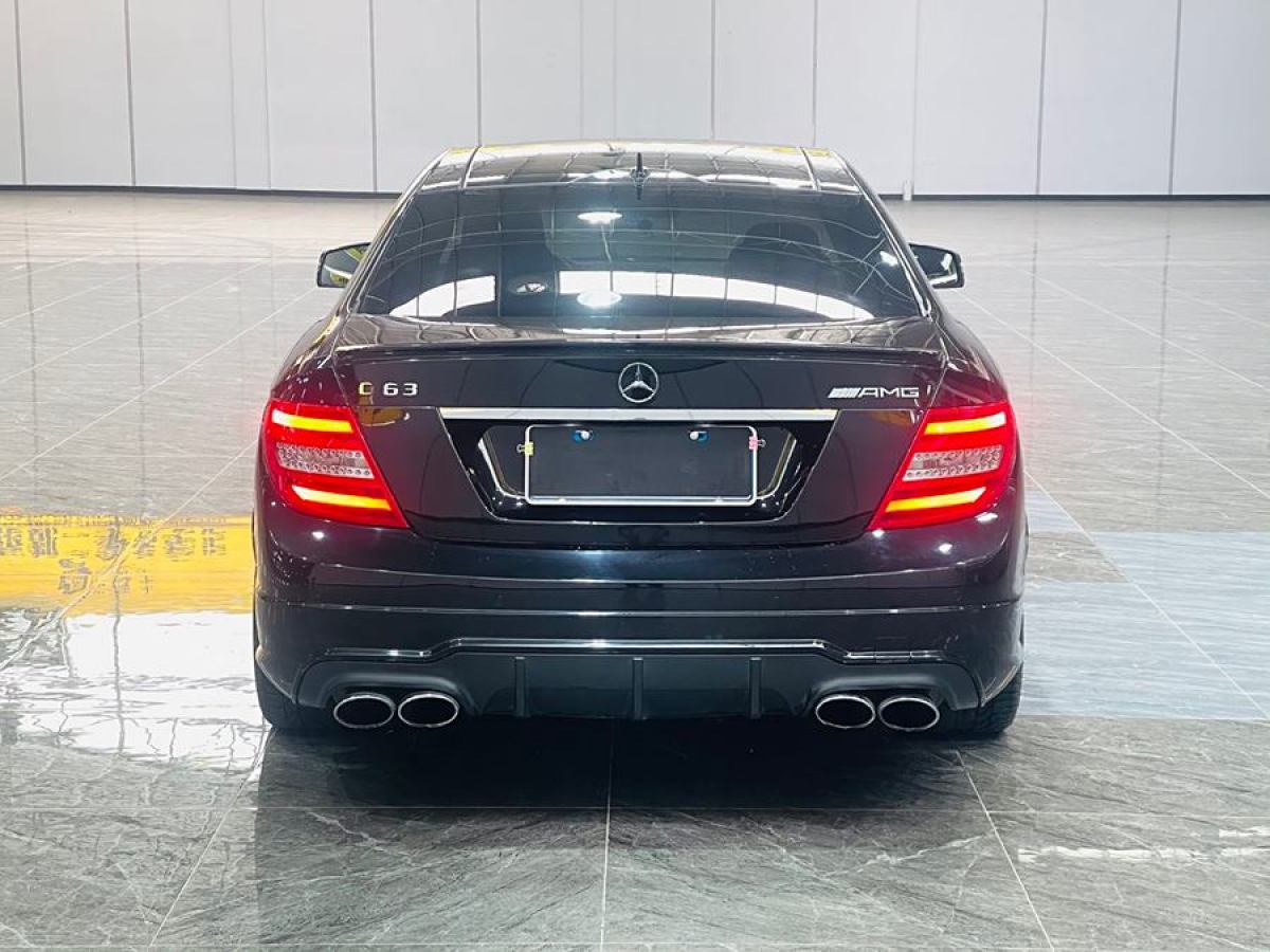 奔馳 奔馳C級AMG  2012款 AMG C 63 Coupe 動感型圖片