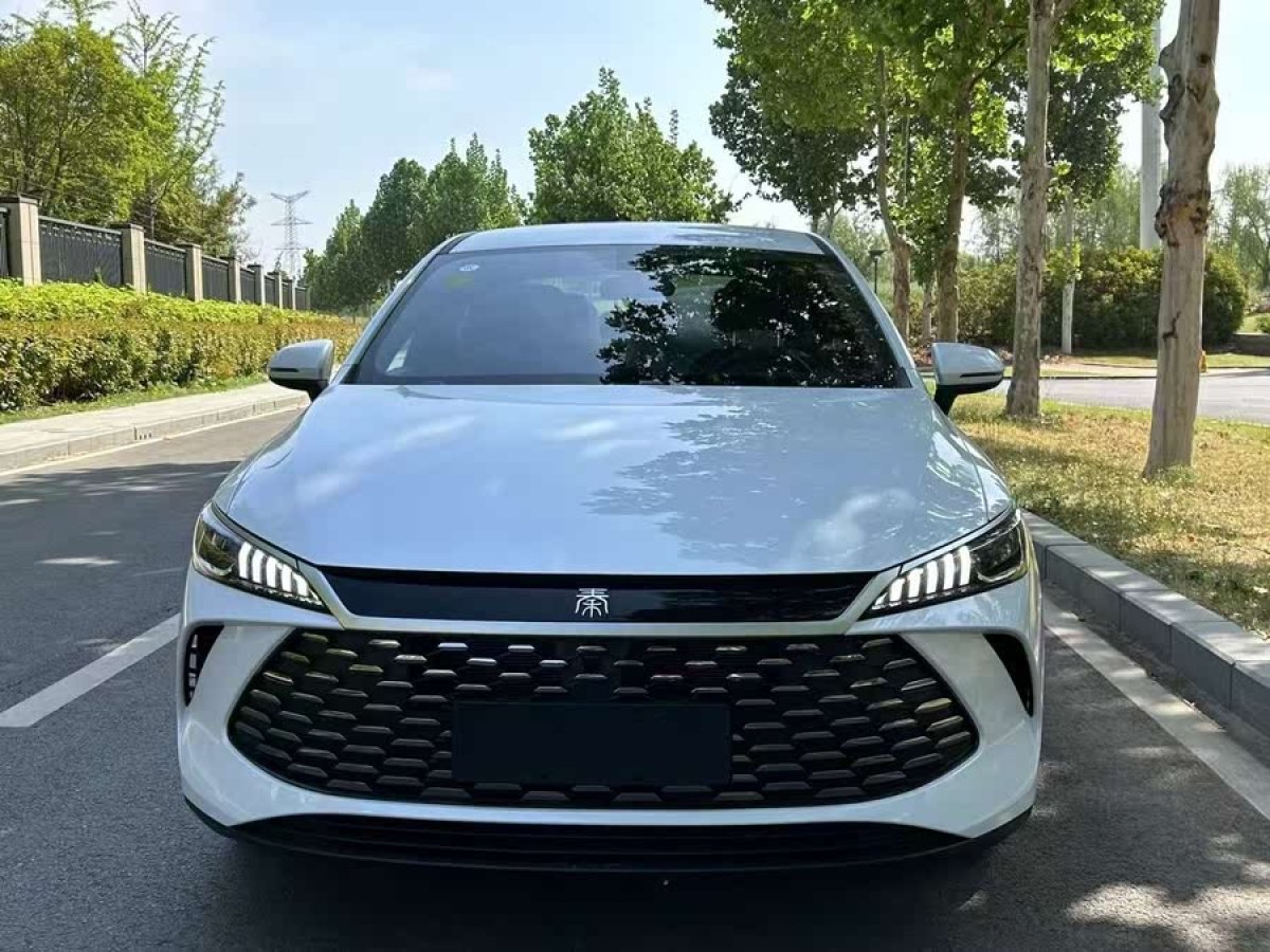 比亞迪 秦PLUS  2025款 DM-i 智駕版 55KM領(lǐng)先型圖片