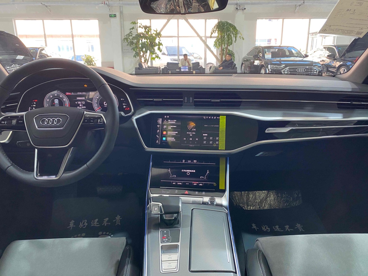 奧迪 奧迪A6L  2024款 45 TFSI 臻選動感型圖片