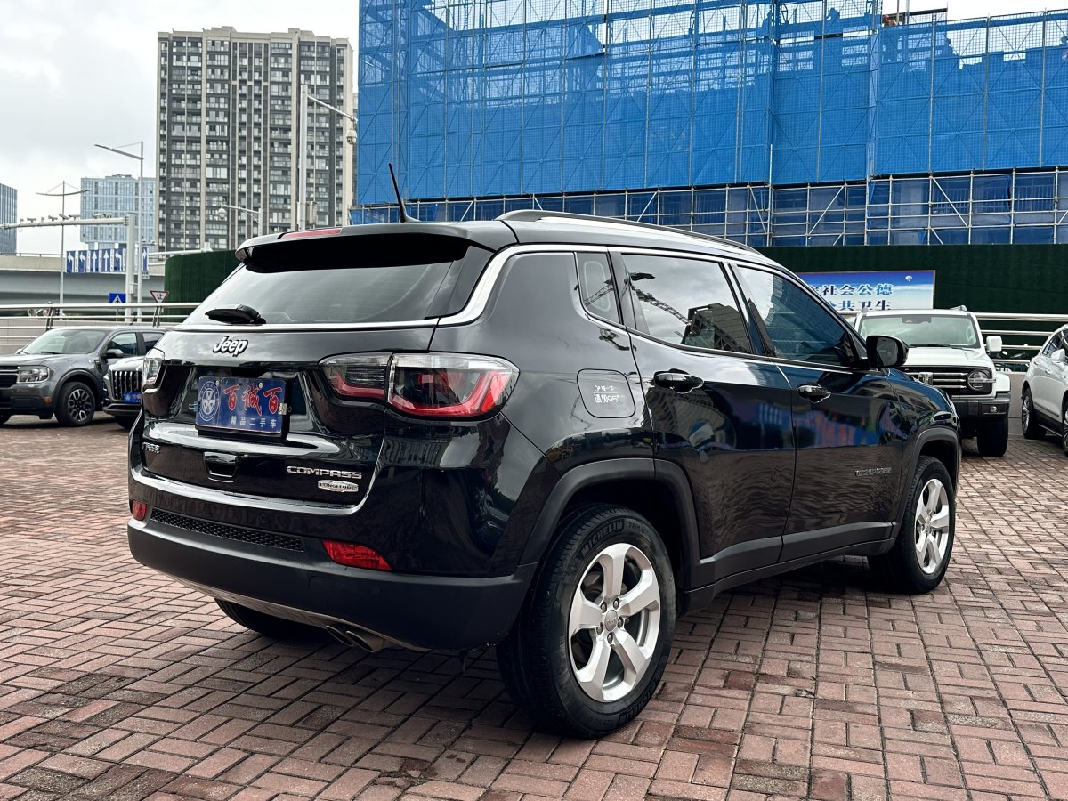 2019年7月Jeep 指南者  2019款  220T 自動(dòng)家享版